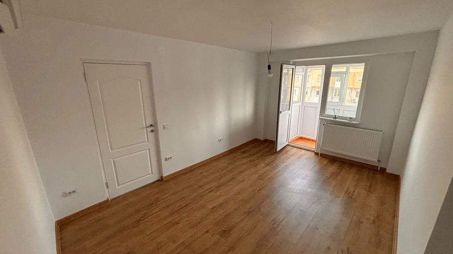 De vânzare apartament 2 camere Cartier Viziru 3 NOU - 11
