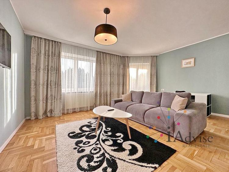 Apartament cu 4 camere decomandat, mobilat în Aurel Vlaicu