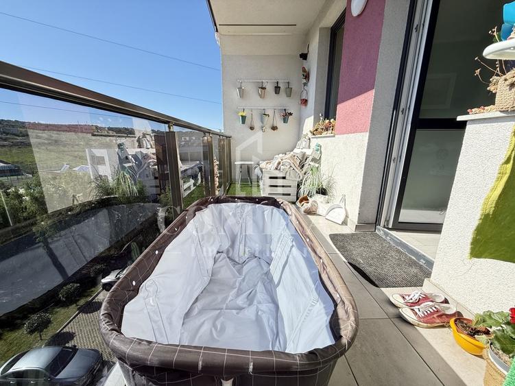 Apartament cu 2 camere semidecomandat în Borhanci
