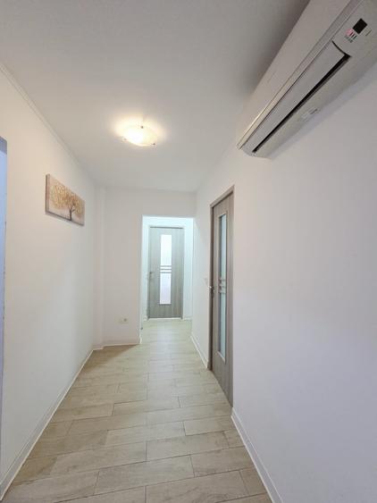 Apartament cu 2 camere decomandat în Mazepa 2