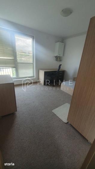 Apartament cu 3 camere decomandat în 22 Decembrie 1989