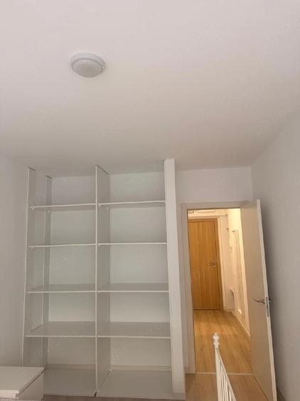 Apartament cu 2 camere decomandat în Drumul Taberei