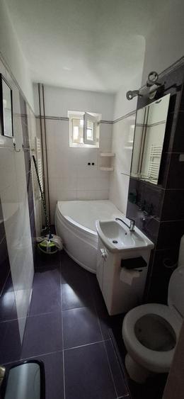 Apartament cu 2 camere semidecomandat în Exterior Vest