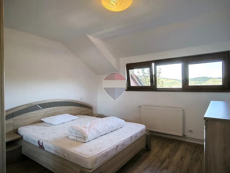 Casă cu 4 camere cu Teren 250 Mp în Sud