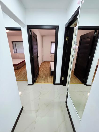 Apartament 3 camere de inchiriat, 9 Mai, 2 bai, beci - 13