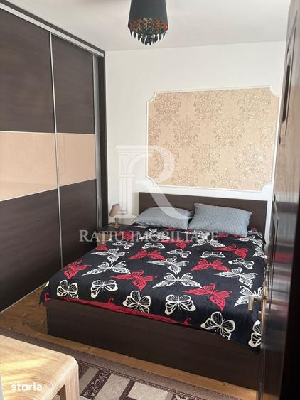 Apartament cu 3 camere decomandat în Decebal