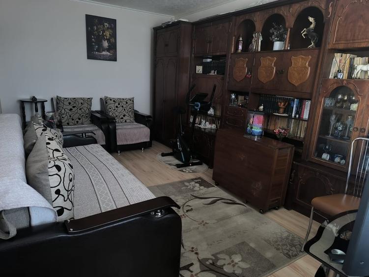 Apartament decomandat în Militari