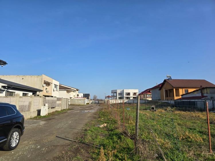Teren Construcții intravilan de 365 mp, în Km 5
