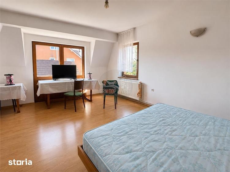Casă cu 5 camere decomandat cu Teren 545 Mp în Reșița