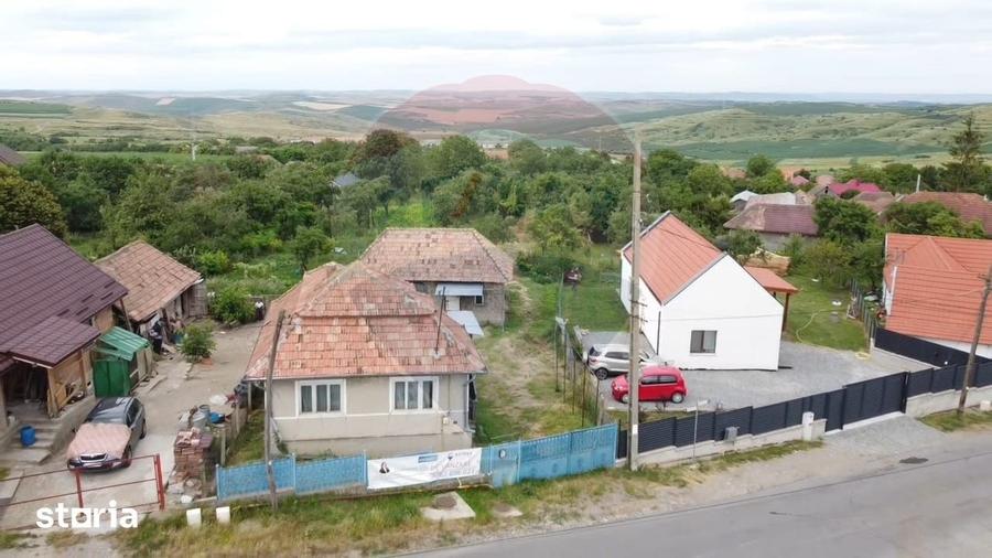 Teren de 1550 mp, în Tureni