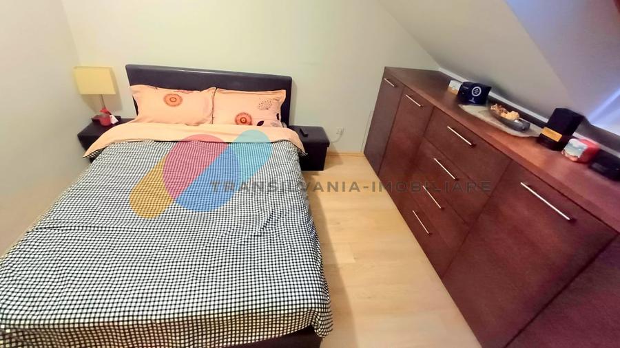 Apartament cu 3 camere decomandat, mobilat în Florești