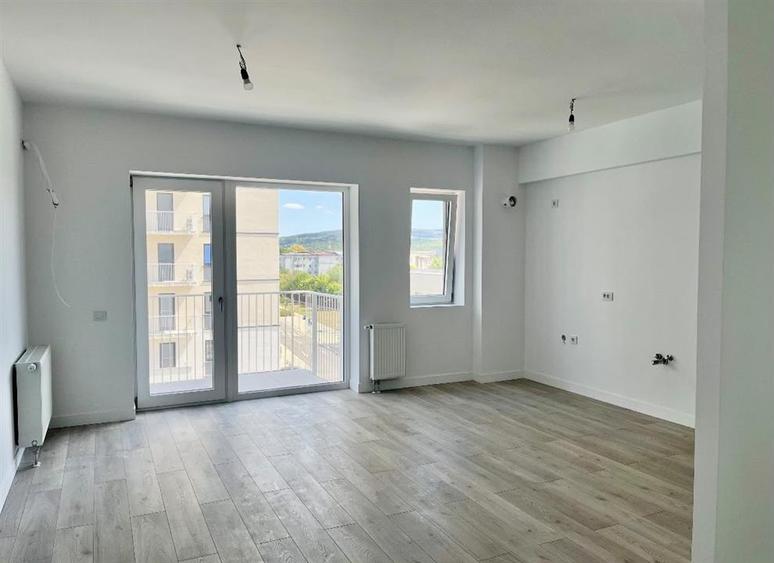 Apartament cu 3 camere decomandat în Tudor Vladimirescu