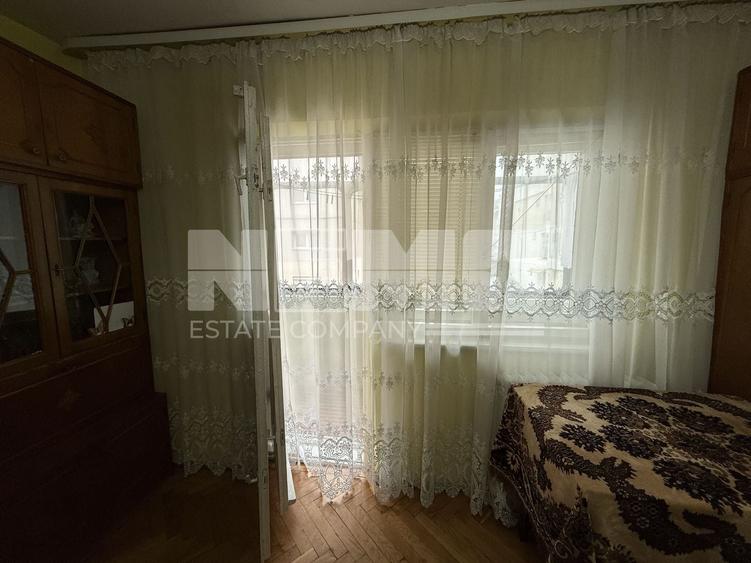 Apartament cu 2 camere nedecomandat, mobilat în Central