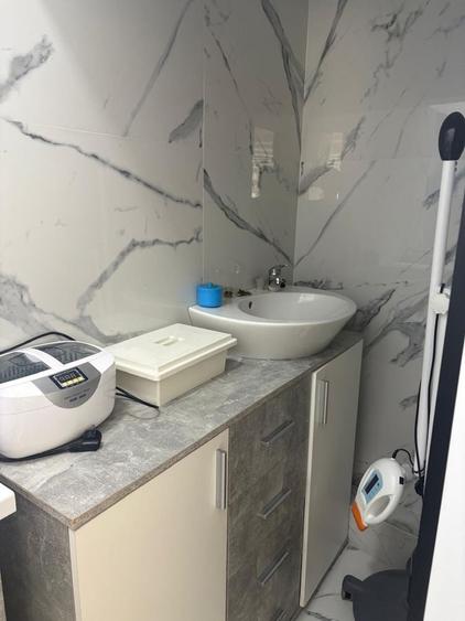 Spațiu comercial, de 75 mp, în Central