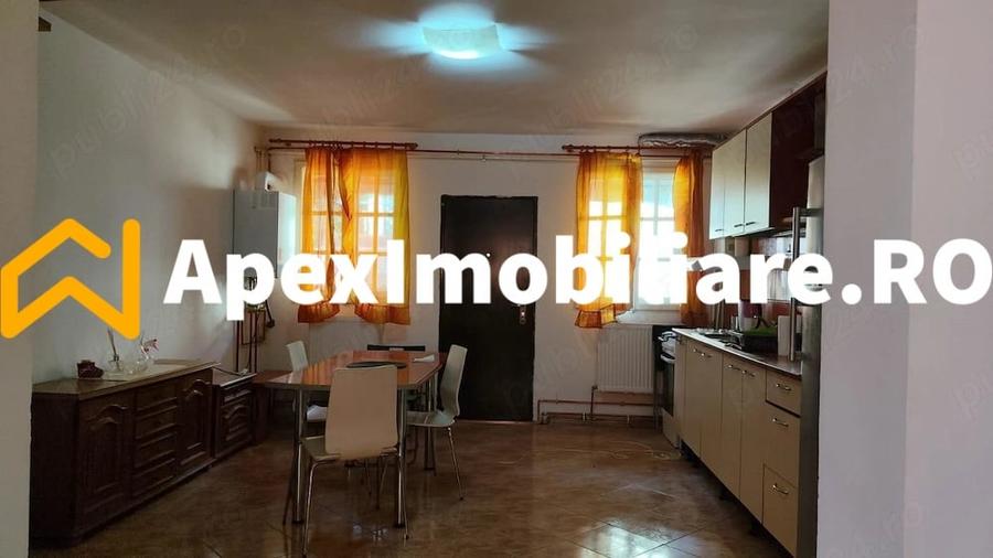 Apartament cu 3 camere semidecomandat, mobilat în 1 Decembrie 1918