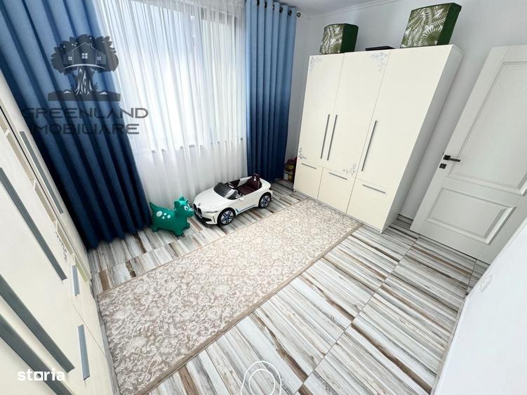 Casă cu 4 camere cu Teren 350 Mp în Bucium