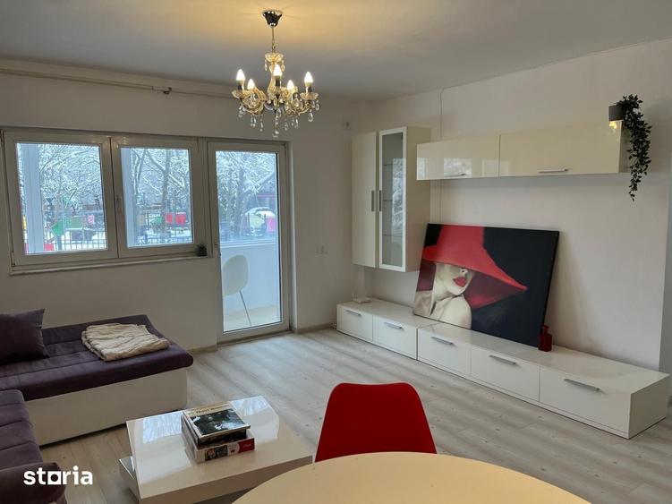 Apartament cu 3 camere decomandat în Herăstrău