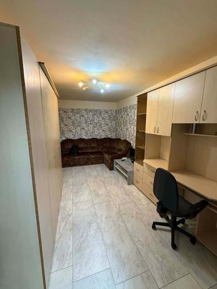 Garsonieră decomandată în Micălaca