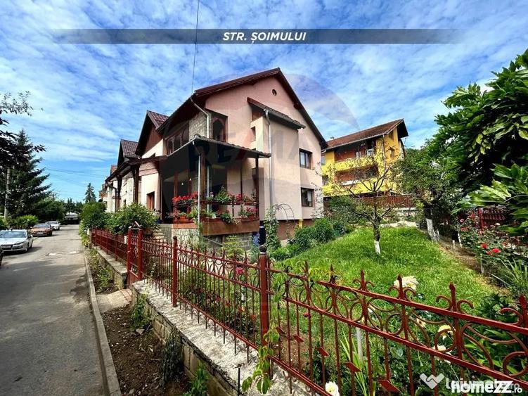 Casă cu 6 camere cu Teren 423 Mp în Valea Roșie