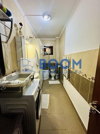 Casă individuală cu 4 camere cu Canalizare în Vlădești