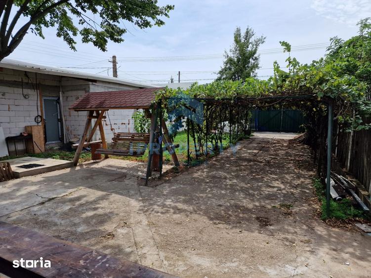 Casă cu 2 camere cu Teren 1700 Mp în Călugăreni