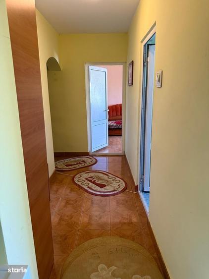 Apartament cu 3 camere decomandat în Traian