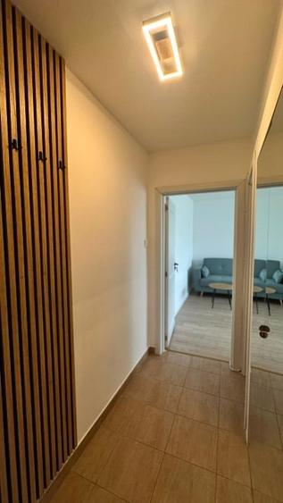 Apartament cu 2 camere semidecomandat, mobilat în Dacia