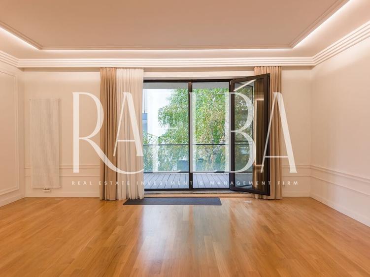 Apartament cu 4 camere decomandat, mobilat în Dorobanți