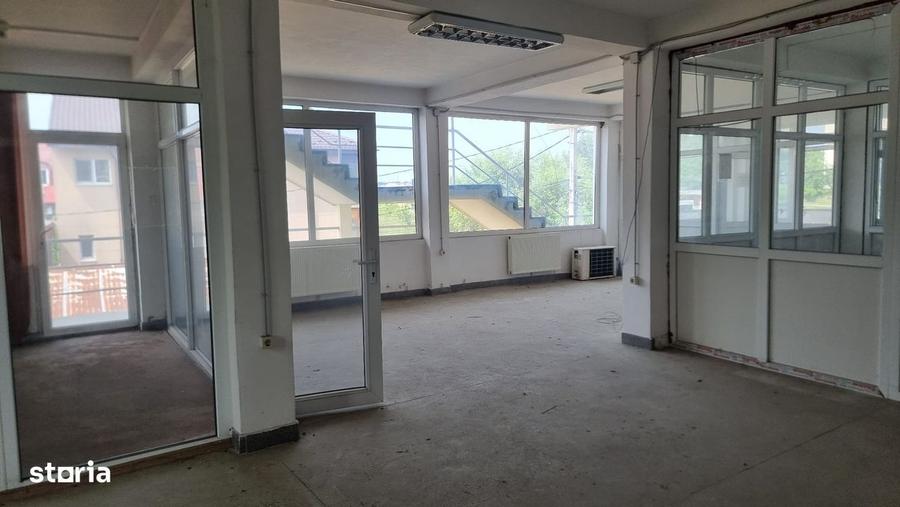 Spațiu comercial, de 185 mp, în Craiovei