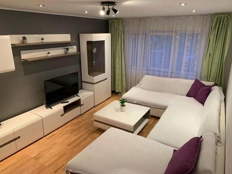 Inchiriez apartament cu 3 camere - 2