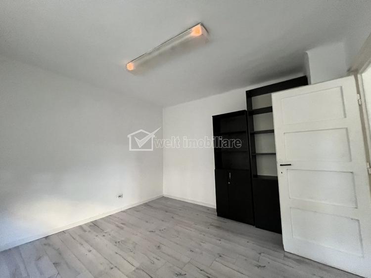 Spațiu comercial, de 54 mp, în Central