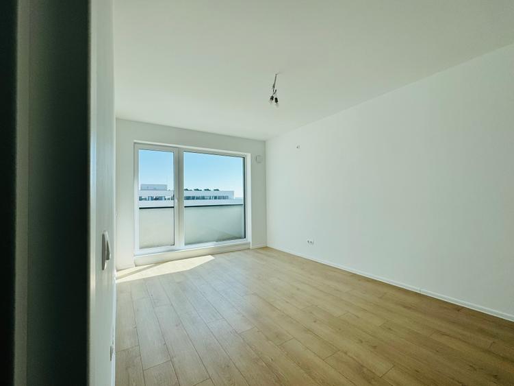 Apartament cu 2 camere decomandat în Străulești