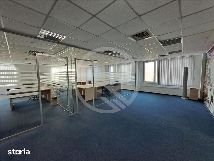 Spațiu comercial, de 600 mp, în Gruia