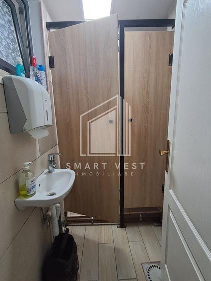 Apartament cu 2 camere semidecomandat, mobilat în Central
