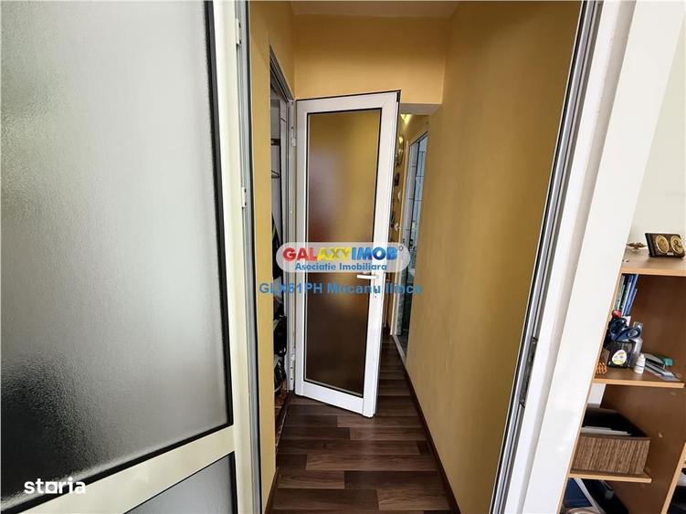 Apartament cu 2 camere decomandat, mobilat în Republicii