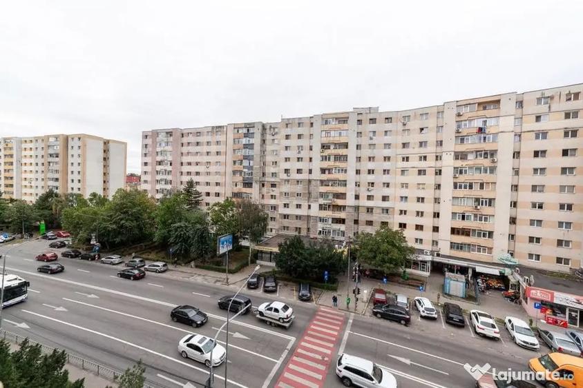 Apartament cu 3 camere decomandat în Nord