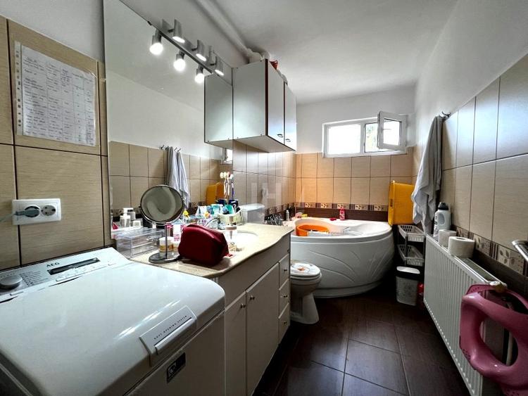 Apartament cu 4 camere decomandat, mobilat în Gheorgheni