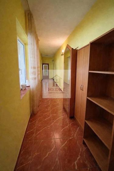 Casă cu 3 camere cu Teren 2875 Mp în Bethausen