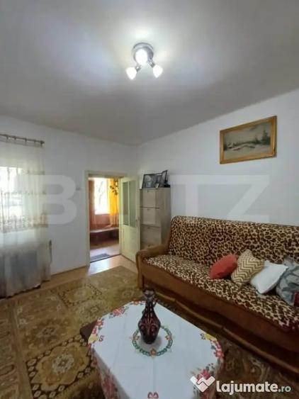 Casă cu 5 camere cu Teren 802 Mp în Turda