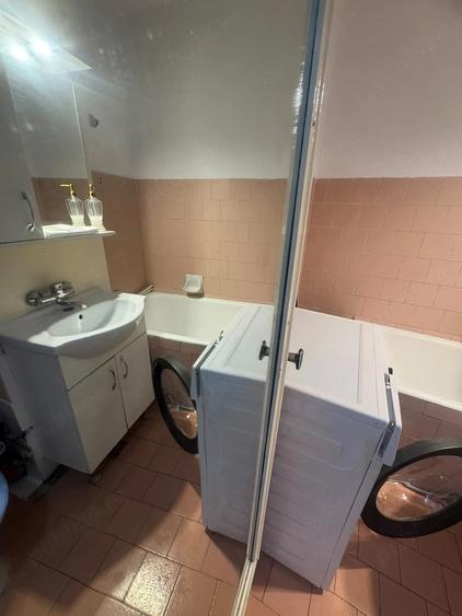 Garsonieră decomandată în Micălaca