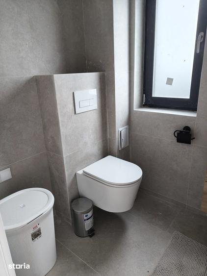 Casă cu 4 camere cu Teren 480 Mp în Bârnova