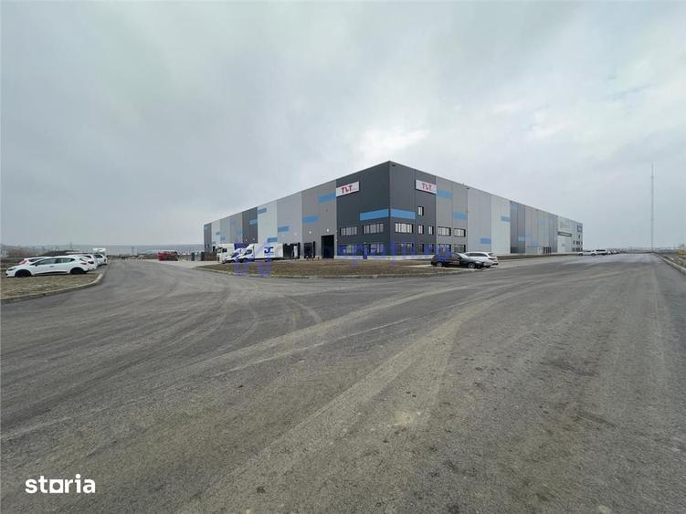 Spațiu comercial, de 4,470 mp, în Miroslava