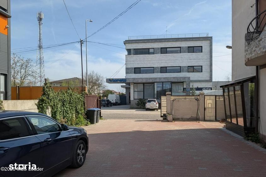 Spațiu comercial, de 730 mp, în Central