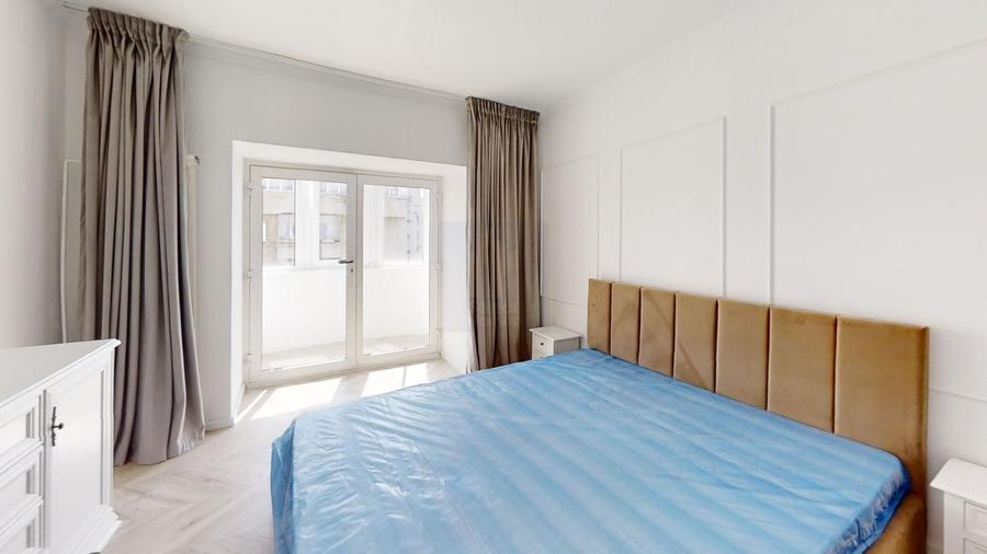 Apartament cu 3 camere decomandat, mobilat în P-ța Alba Iulia