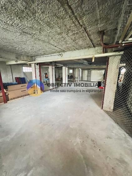 Casă individuală cu 17 camere cu Teren 1800 Mp în 1 Mai