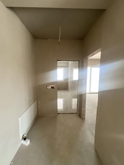 Apartament cu 2 camere decomandat în Giroc