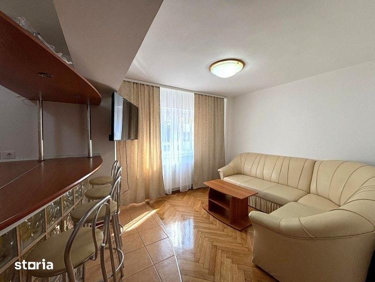 Apartament cu 3 camere decomandat în Vasile Aaron