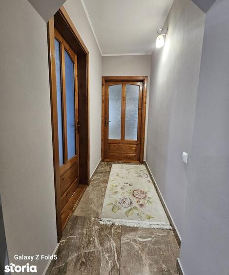 Casa independenta intr-o curte comuna , Oradea (Podul Centenarului) - 17