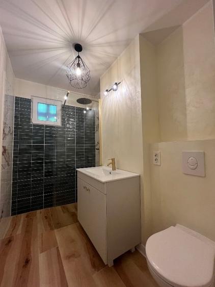 Apartament cu 2 camere semidecomandat, mobilat în Circumvalațiunii