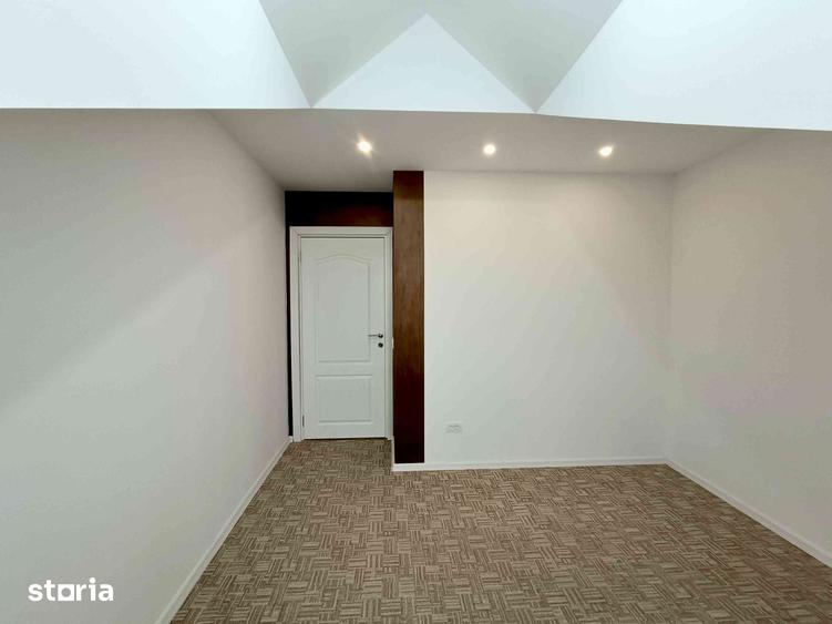 Casă cu 5 camere cu Teren 504 Mp în Târgșoru Vechi